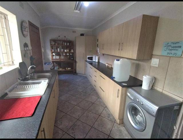 3 BEDROOM HOUSE FOR SALE IN VANDERBIJLPARK SE 6